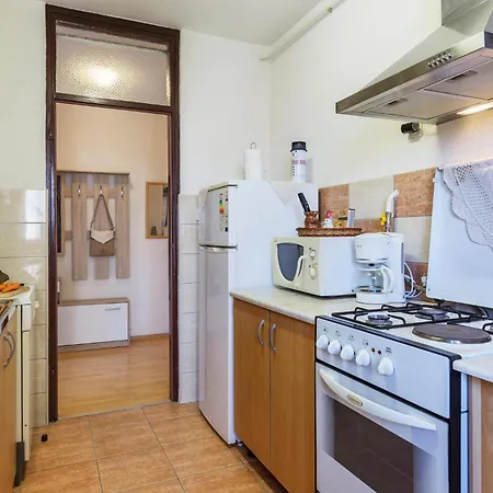 3 Bedroom Awesome In Lägenhet