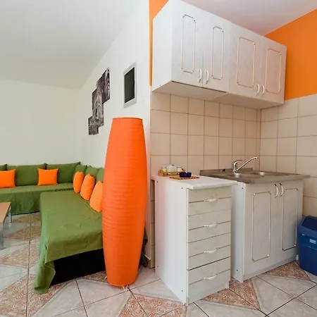 3 Bedroom Awesome In