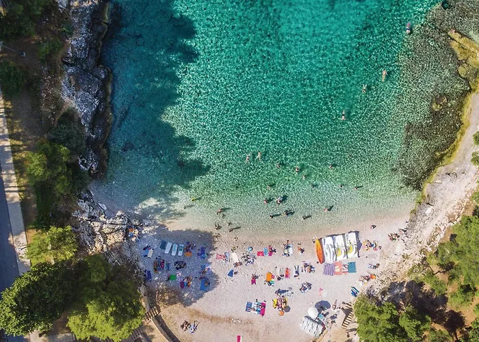 3 Bedroom Awesome Apartment In Pula *