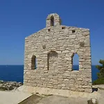 3 Bedroom Awesome In Διαμέρισμα