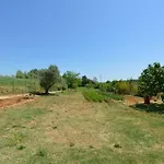 Διαμέρισμα 3 Bedroom Awesome In *